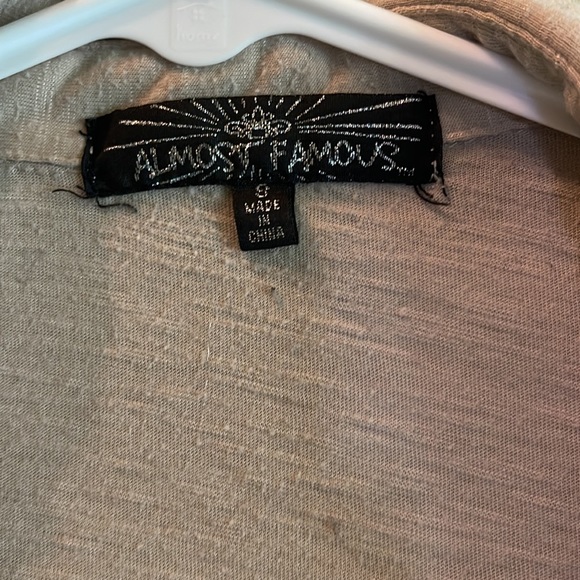 Top - Picture 2 of 2